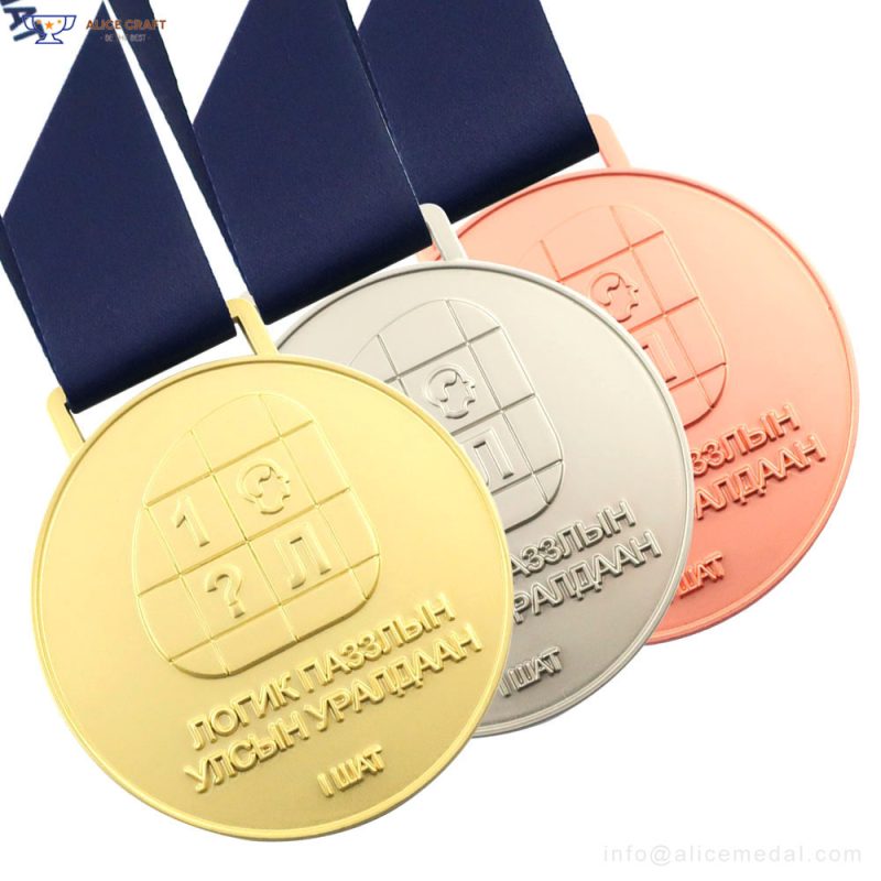 Custom Graduation Medals